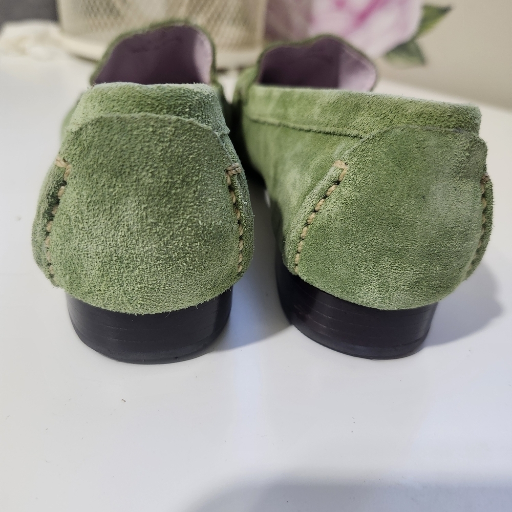 Talbots Green Suede Loafers Slip On Shoe 5.5 Preppy Old Money Minimalist Classic - Picture 7 of 12